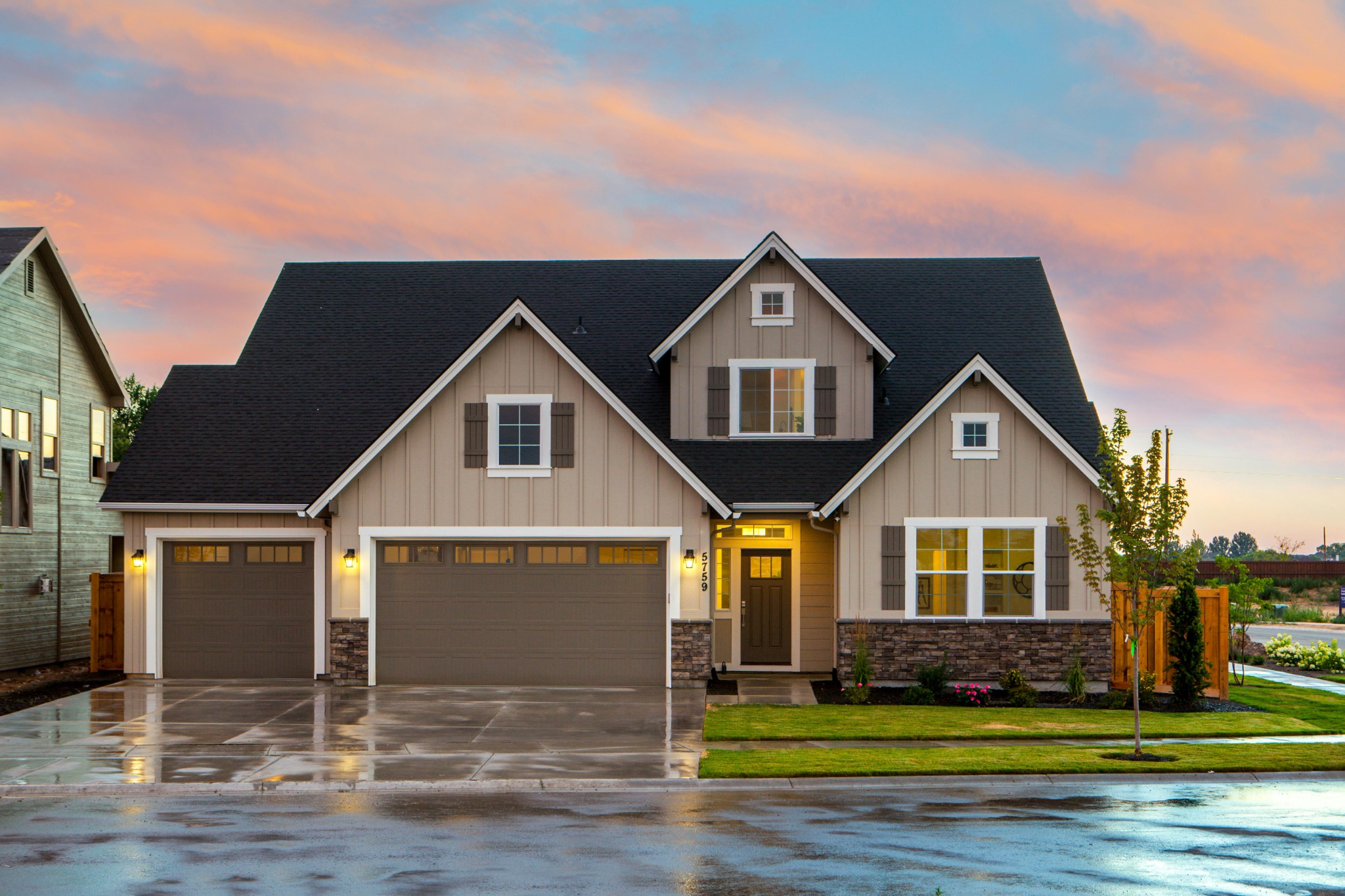 New home with fresh asphalt shingle roof